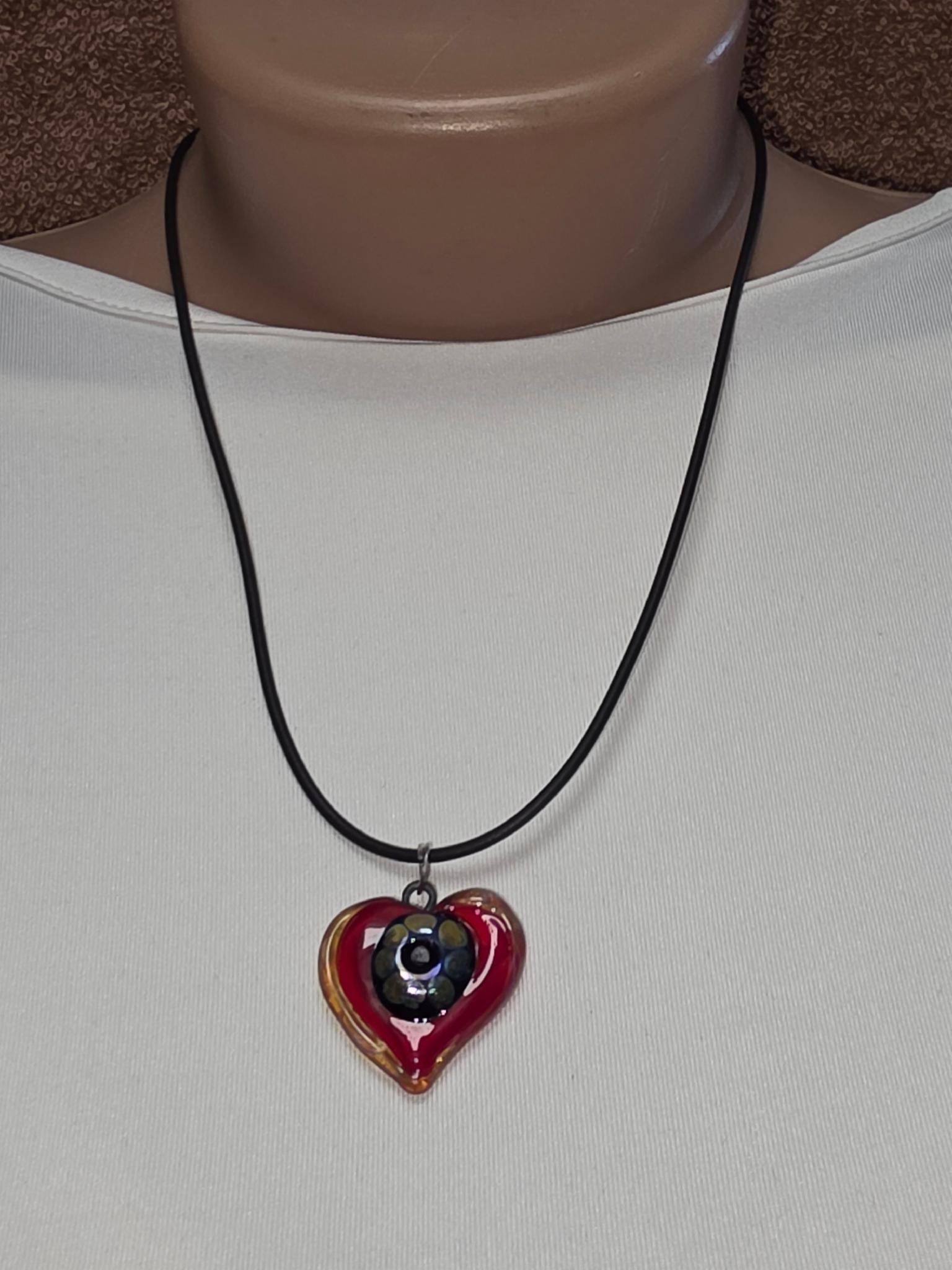 Скляний підвіс ISTA Lampwork на каучуковому шнурі 44-48см, R15 Серце