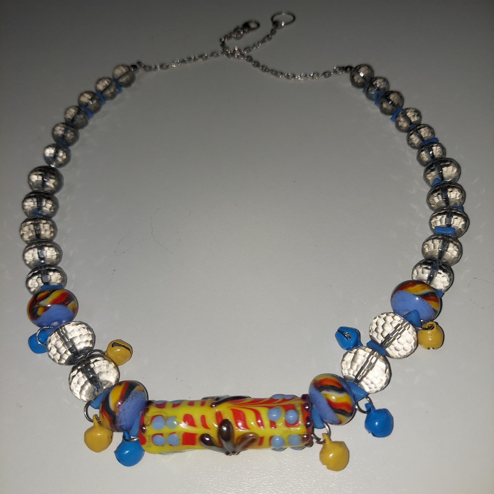 Шелесты -Бусы стекла ручной работы и Кристаллы с покрытием Aurora Borealis ISTA Lampwork N 231 56 см