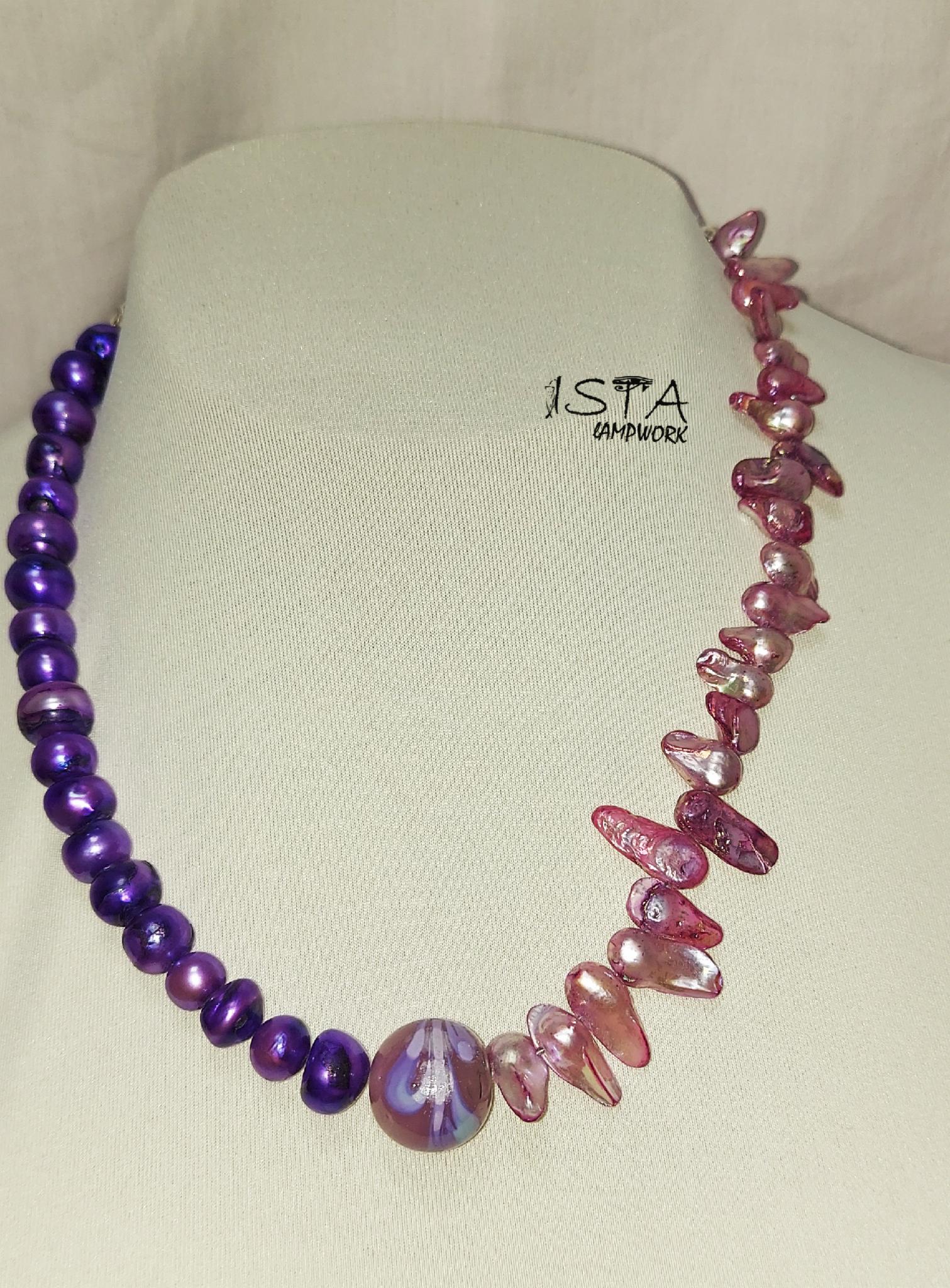 Бусы из речного жемчуга и авторской бусины ISTA Lampwork NN21 розово- фиолетовый 47-43см